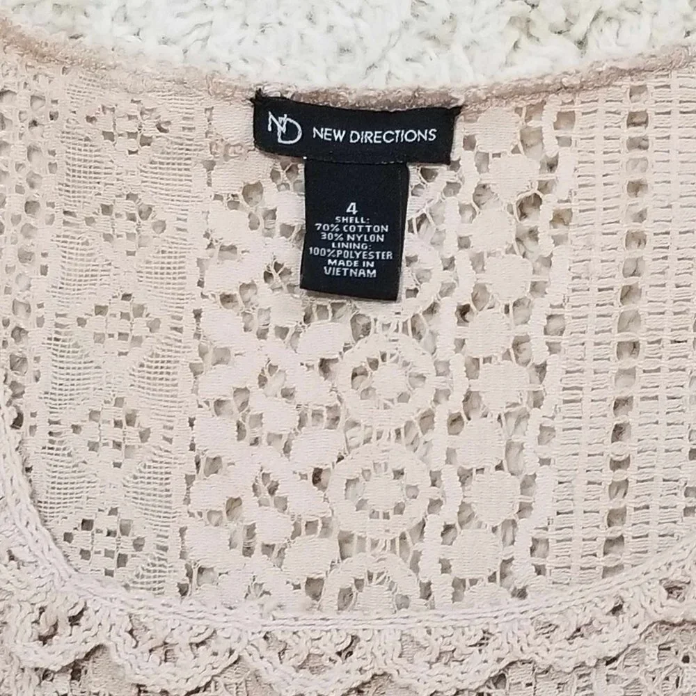 Dress. Ecru Lace & Crochet. New Directions Brand. Size 4. - Picture 12 of 13
